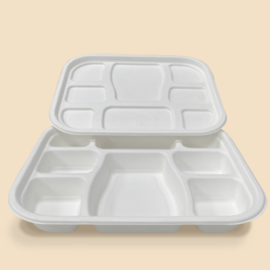 Bandeja compostable con Tapa de 8 compartimentos para separar platos